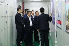 宜春市电子信息产业链招商小分队莅临三亚潘博移动应用销售有限公司参观调研
